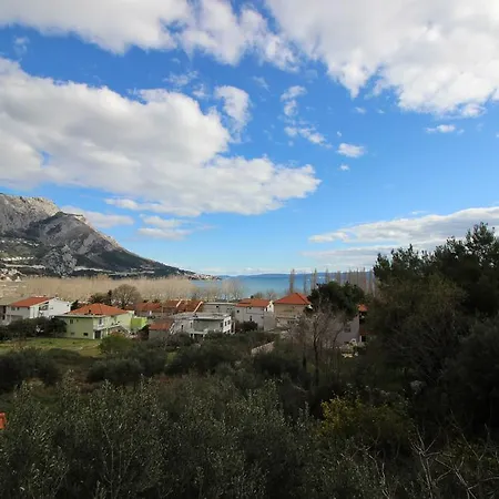 Ivka Apartamento Omiš