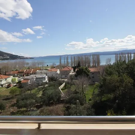 Ivka Apartamento