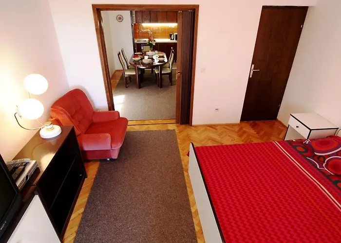 Apartament Ivka *